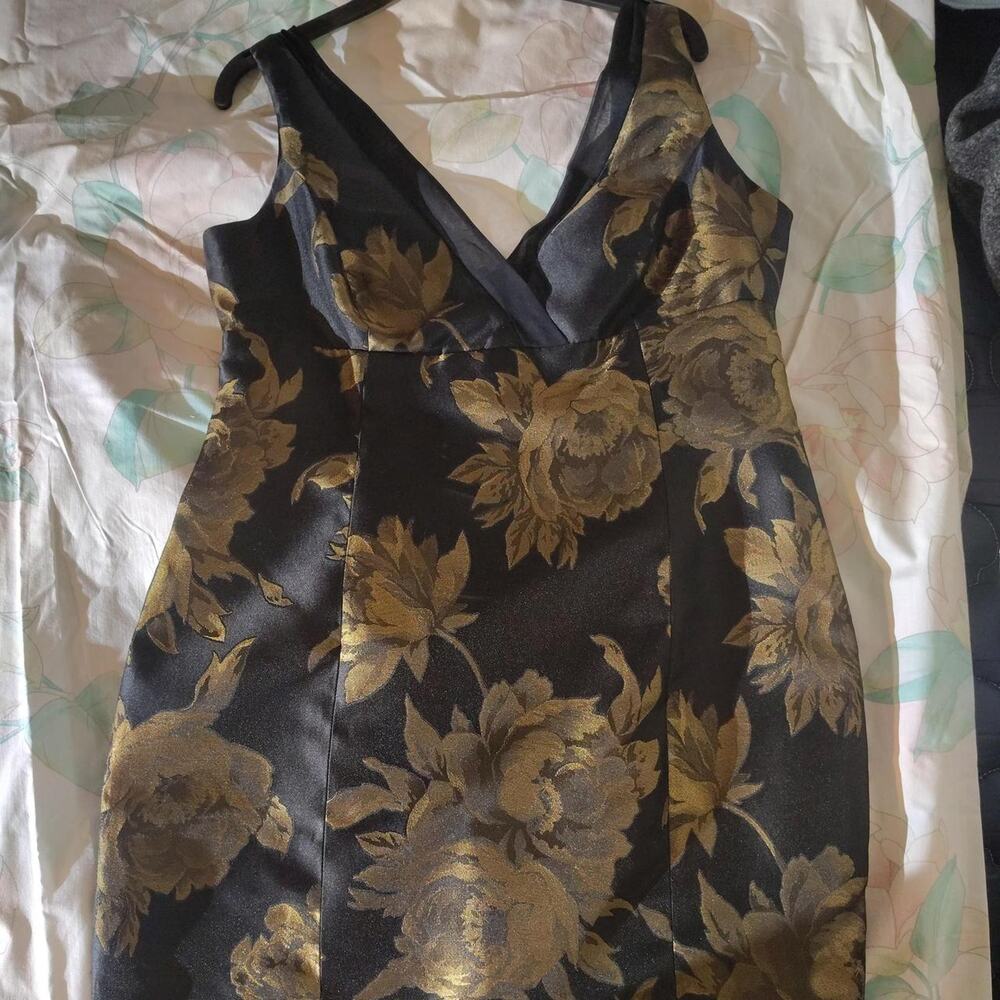 Jones new york blackgold floral